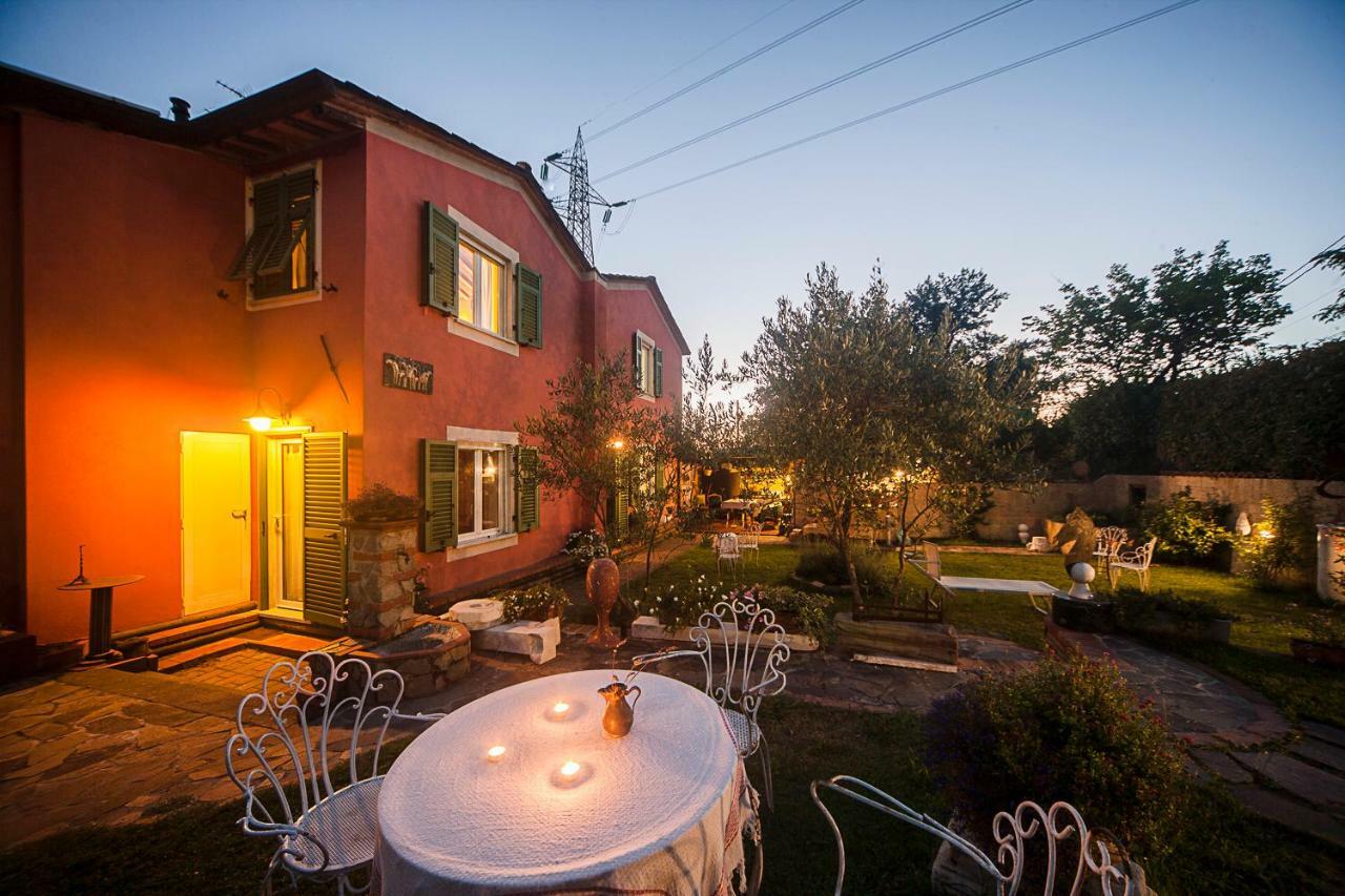 Bed And Breakfast Aurora Sarzana Kültér fotó