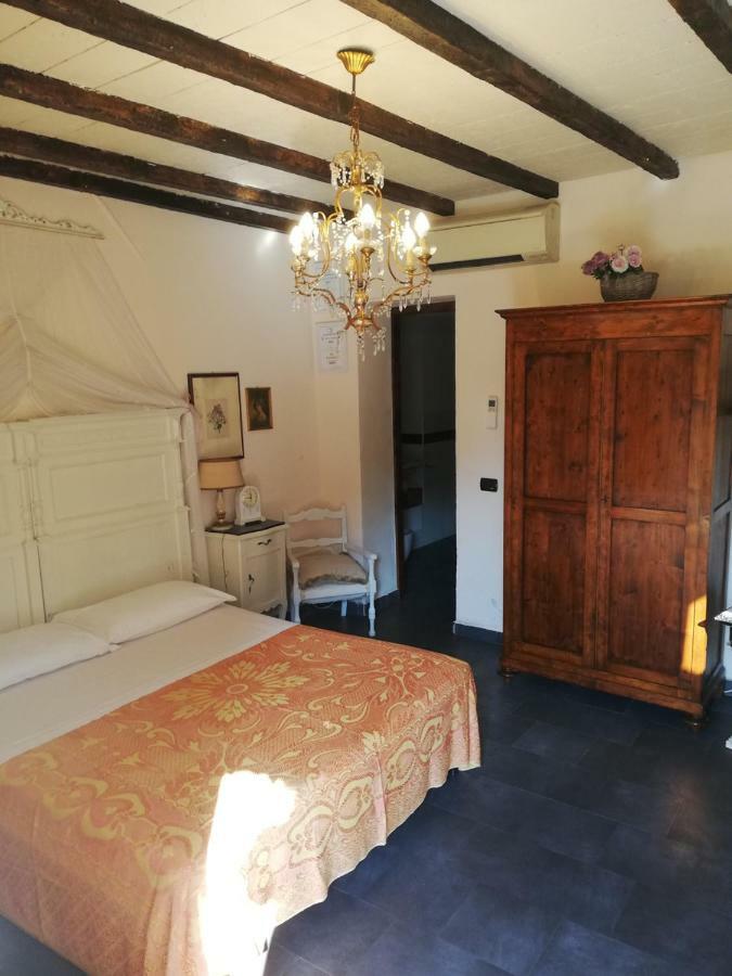Bed And Breakfast Aurora Sarzana Kültér fotó